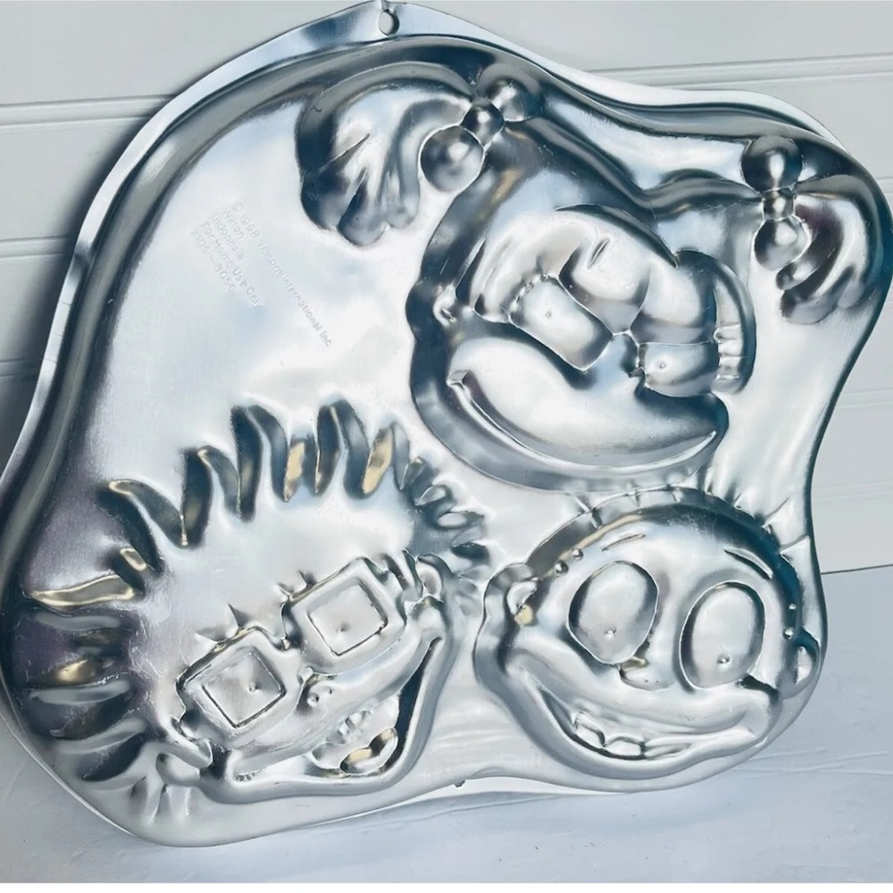 Vintage 1998 Wilton Cake Pan Nickelodeon's Rugrats Birthday Baking Pan